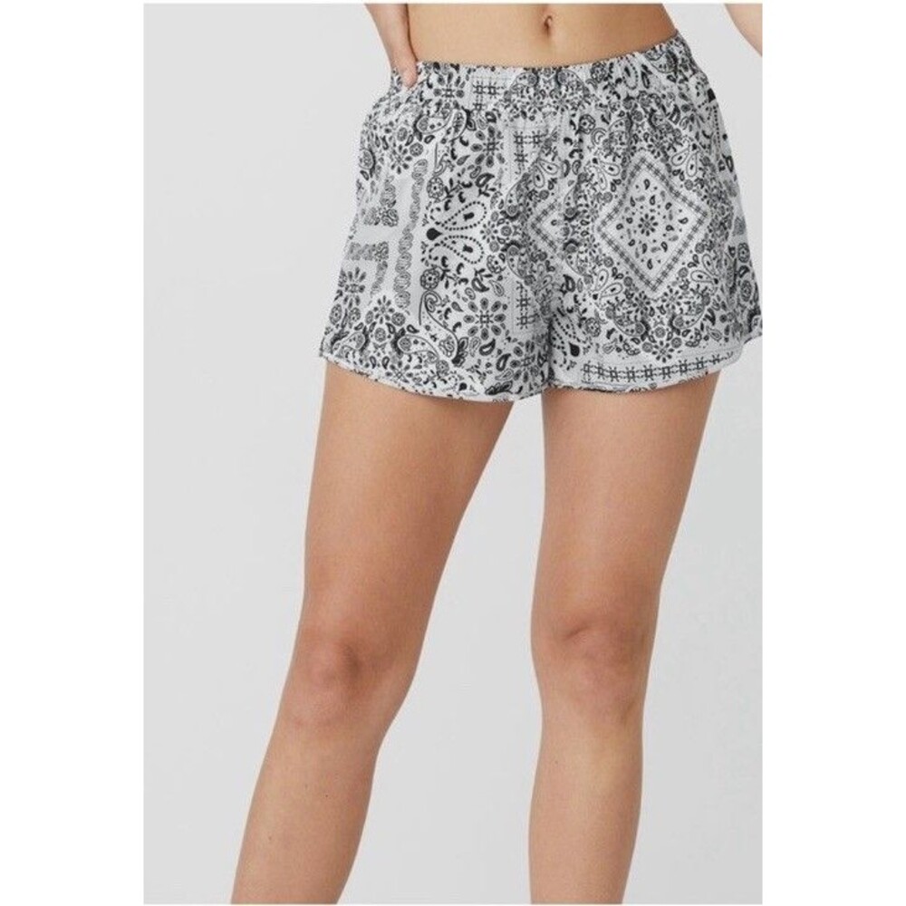 ALO Yoga Black and White Athletic Shorts